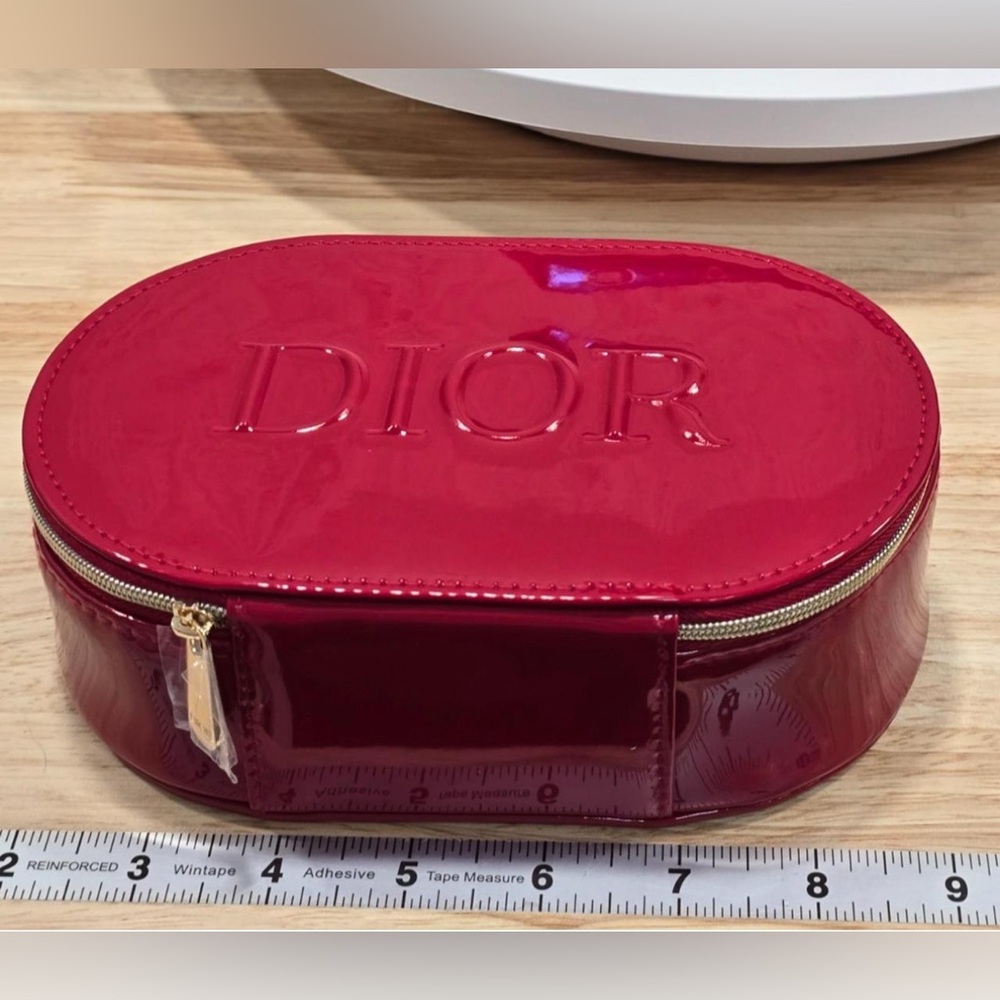 Dior Beauty✨❤️❣️Glossy Red Cosmetic Case - Picture 5 of 5